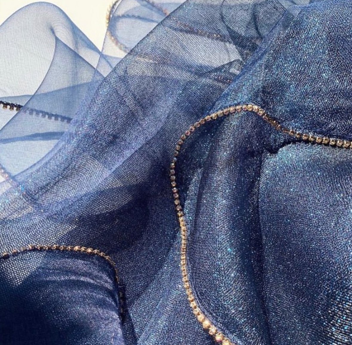 İpek Kenarı Taşlı Şal - 17