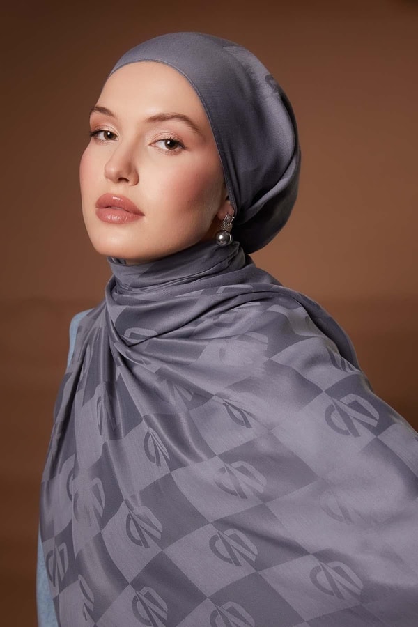 Kare LVD Baskılı Naia Jakar Şal - 44