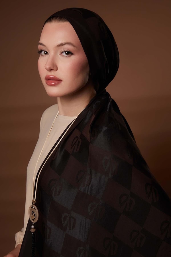 Kare LVD Baskılı Naia Jakar Şal - 21