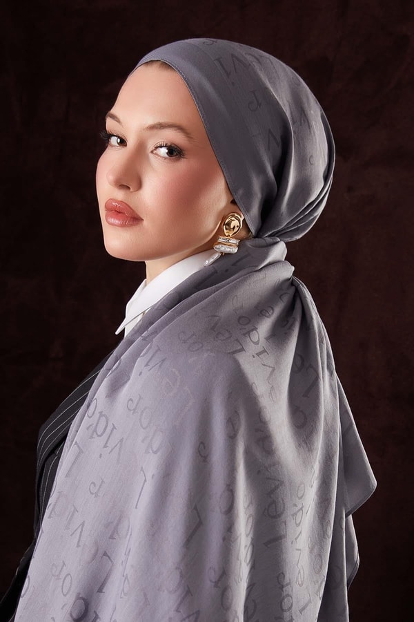 Yazı Baskılı Naia Jakar Şal - 30